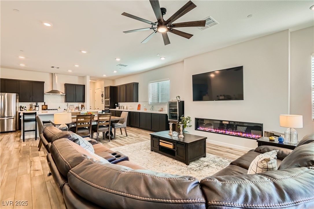 829 Purser Street Henderson, NV 89011 - Photo 8 of 60