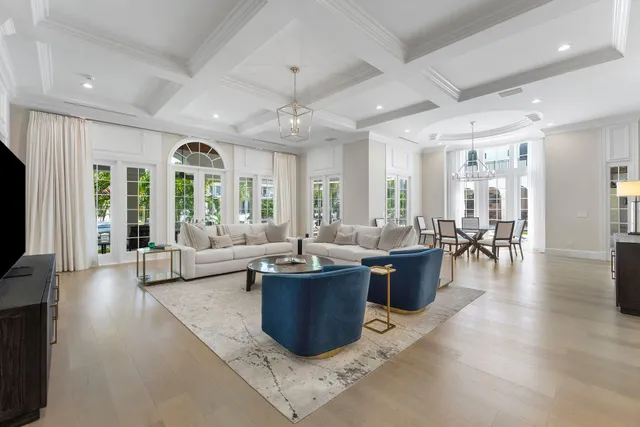 $19,500,000 | 251 Coconut Palm Road, Boca Raton, FL 33432