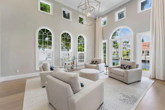 $19,500,000 | 251 Coconut Palm Road, Boca Raton, FL 33432