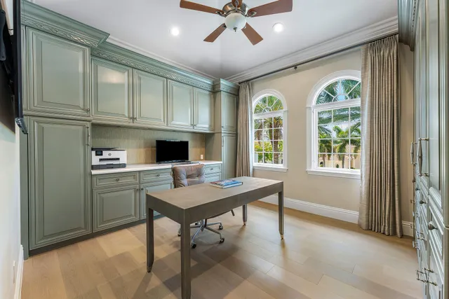 $19,500,000 | 251 Coconut Palm Road, Boca Raton, FL 33432