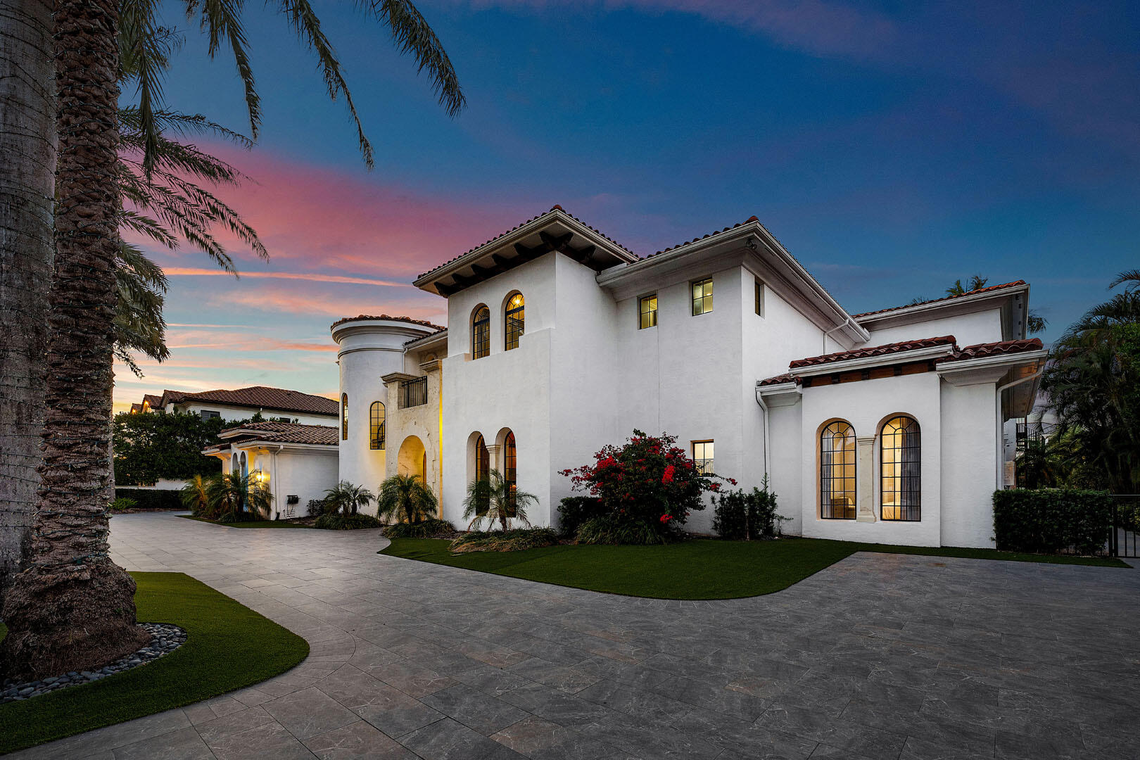 251 Coconut Palm Road Boca Raton, FL 33432 - Photo 73 of 97 251_Coconut_Palm_Road_Dusk_04