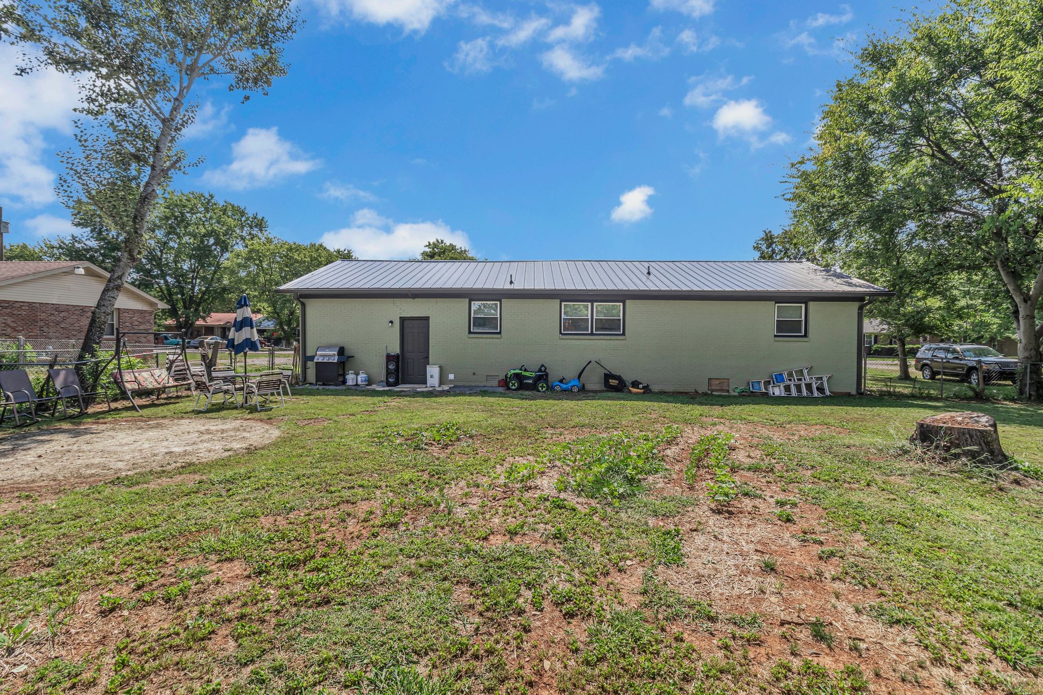 3759 Snell Road Murfreesboro, TN 37127 - Photo 24 of 27 a view of a house with backyard and sitting area