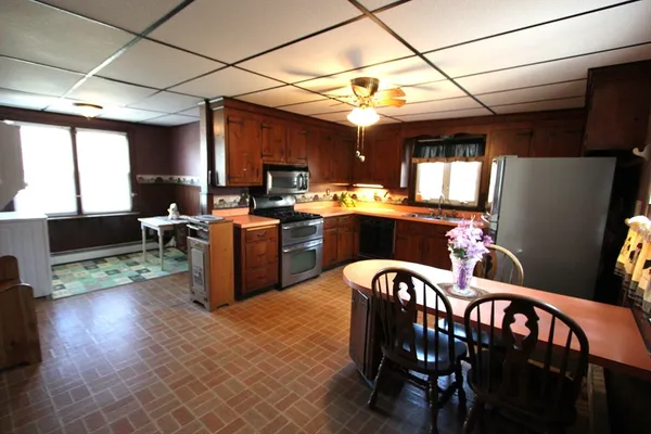 $650,000 | 300 Chestnut Street, Franklin, MA 02038