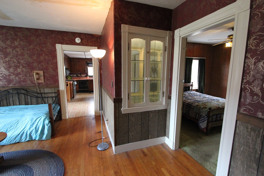 300 Chestnut Street Franklin, MA 02038 - Photo 10 of 31