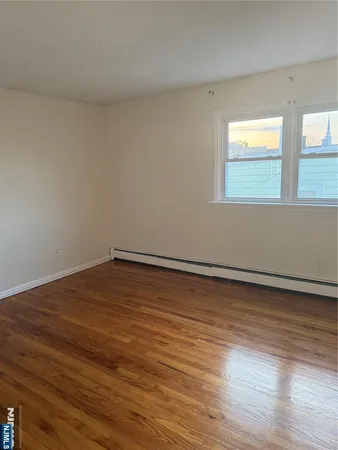 $2,695 | 2513 Palisade Avenue, Union City, NJ 07087