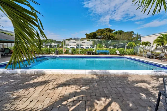 $1,795 | 3001 Northwest 4th Terrace, Unit 143, Pompano Beach, FL 33064