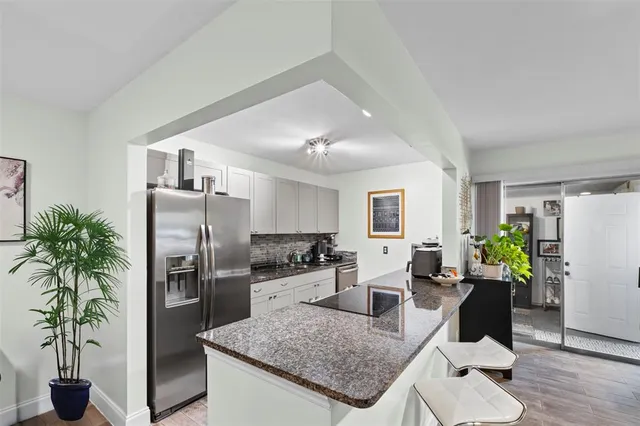 $1,795 | 3001 Northwest 4th Terrace, Unit 143, Pompano Beach, FL 33064