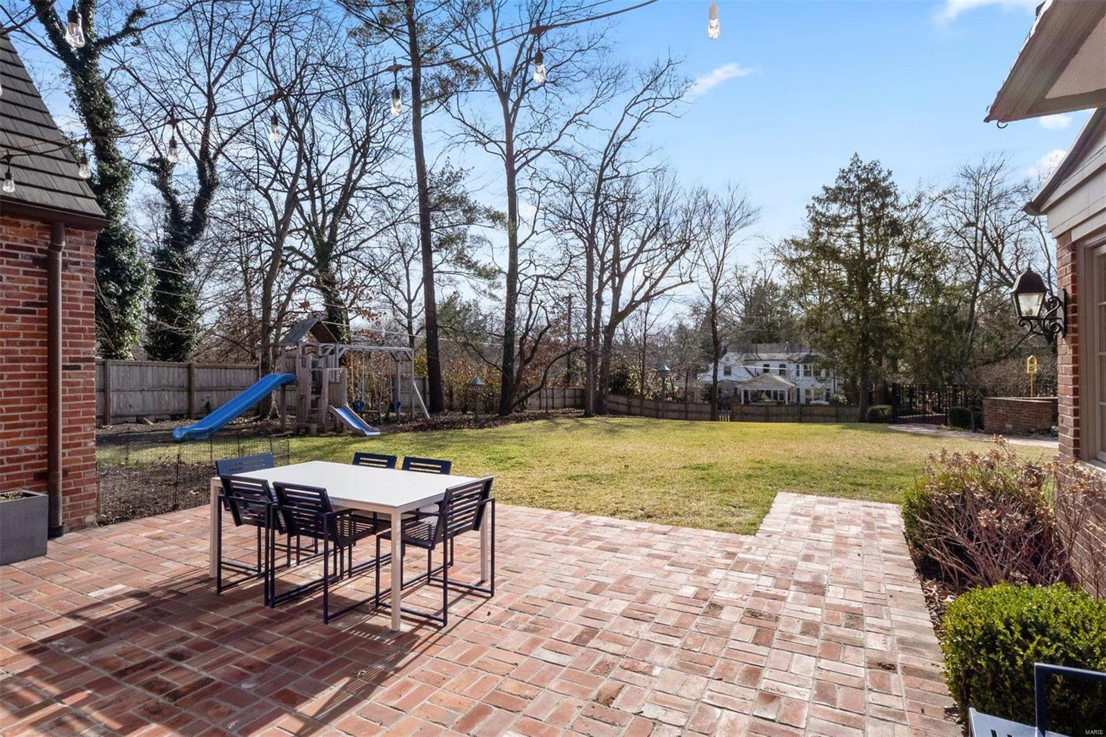 22 Dromara Road St. Louis, MO 63124 - Photo 45 of 49
