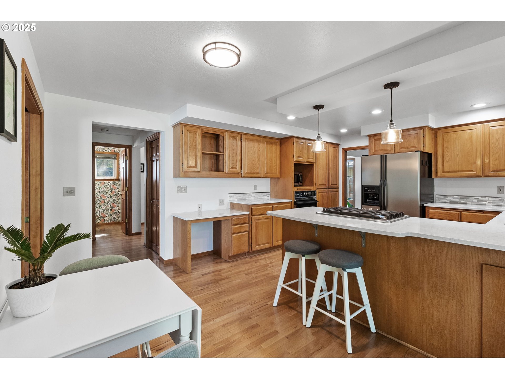 1059 Cal Young Road Eugene, OR 97401 - Photo 12 of 40