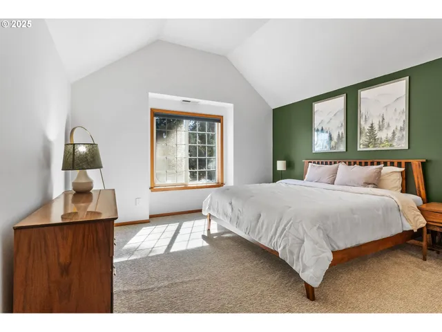 $628,000 | 1059 Cal Young Road, Eugene, OR 97401