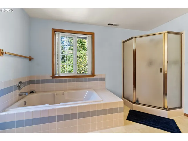 $628,000 | 1059 Cal Young Road, Eugene, OR 97401