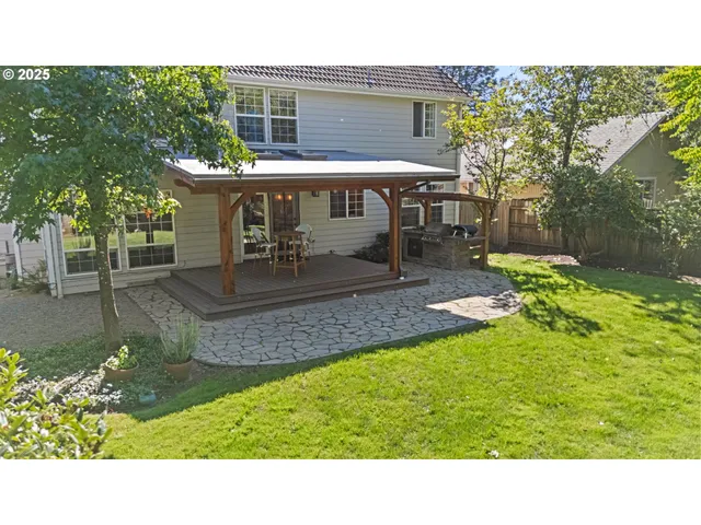 $628,000 | 1059 Cal Young Road, Eugene, OR 97401