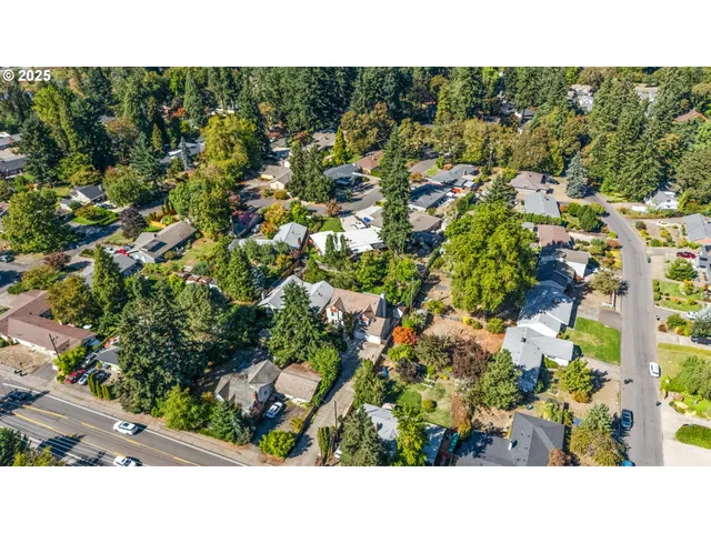 $628,000 | 1059 Cal Young Road, Eugene, OR 97401