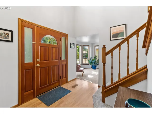 $628,000 | 1059 Cal Young Road, Eugene, OR 97401