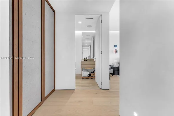 $30,000 | 18975 Collins Avenue, Unit 5302, Sunny Isles Beach, FL 33160