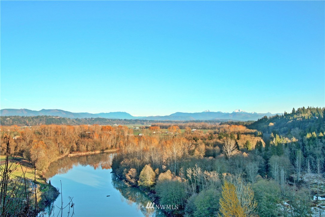 7315 Silvana Terrace Road Stanwood, WA 98292 - Photo 2 of 25 Gallery Image 2