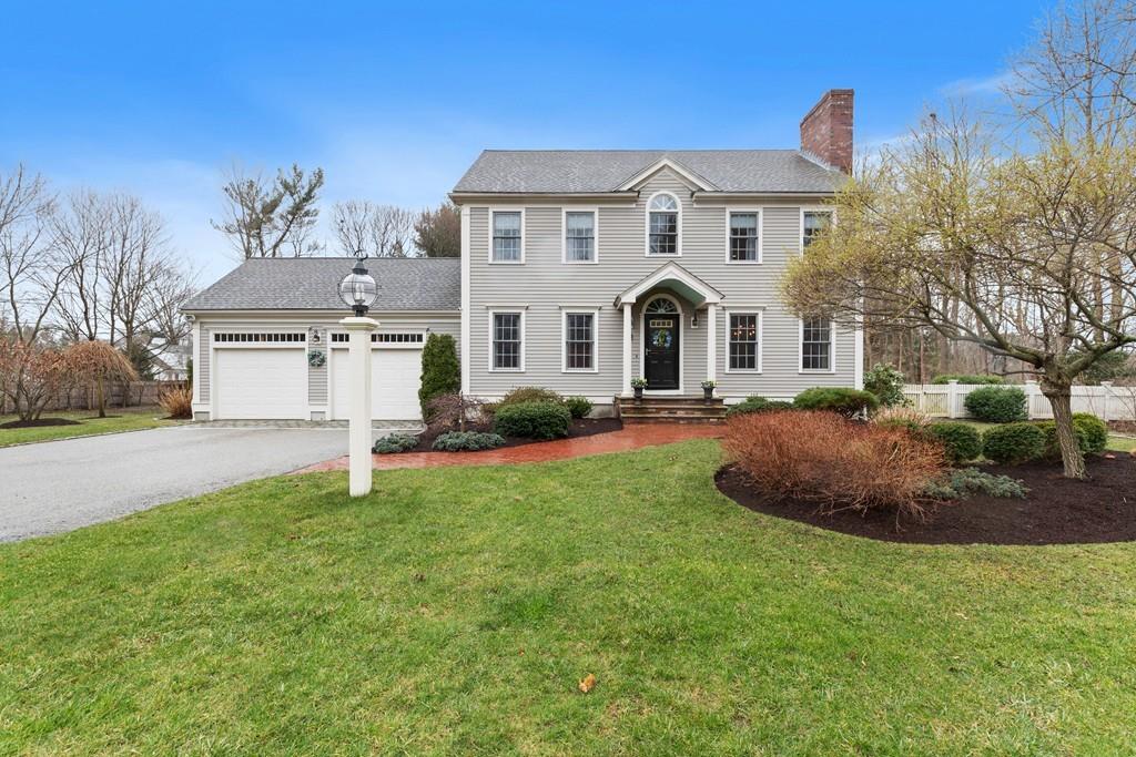 4 Grenadier Road Hingham, MA 02043 - Photo 1 of 38 Gallery Image 1