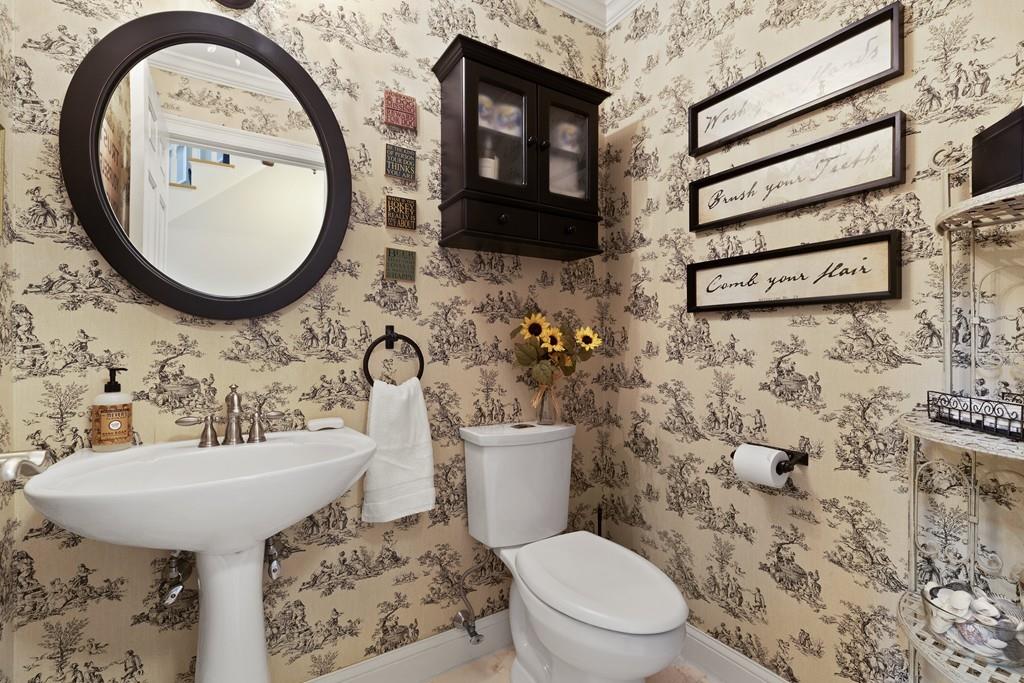 4 Grenadier Road Hingham, MA 02043 - Photo 16 of 38 Gallery Image 16