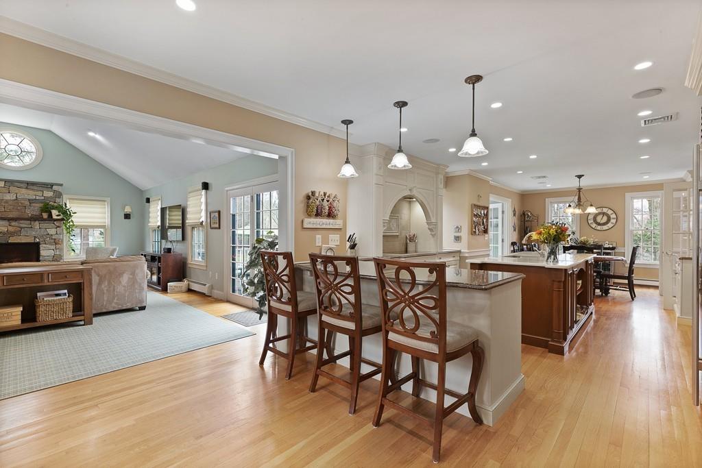4 Grenadier Road Hingham, MA 02043 - Photo 4 of 38 Gallery Image 4