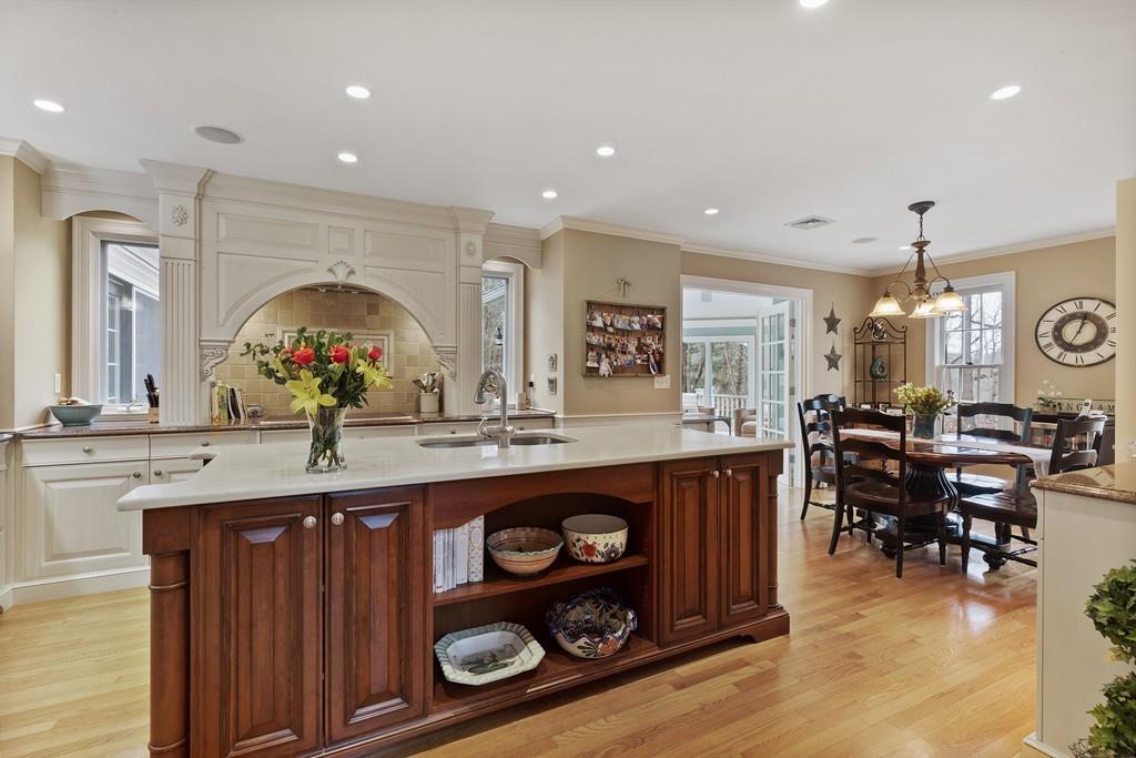 4 Grenadier Road Hingham, MA 02043 - Photo 8 of 38 Gallery Image 8