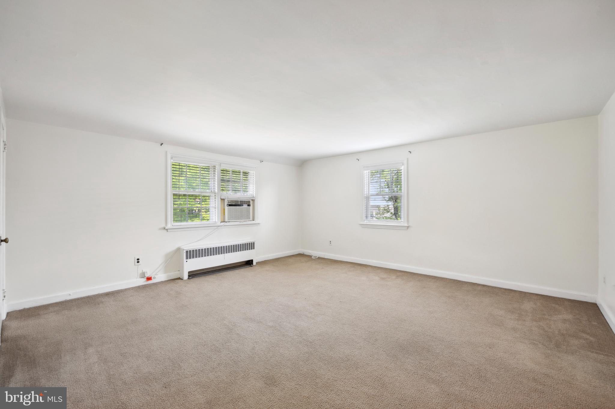 14 Rockglen Road, Unit 2 Wynnewood, PA 19096 - Photo 3 of 12