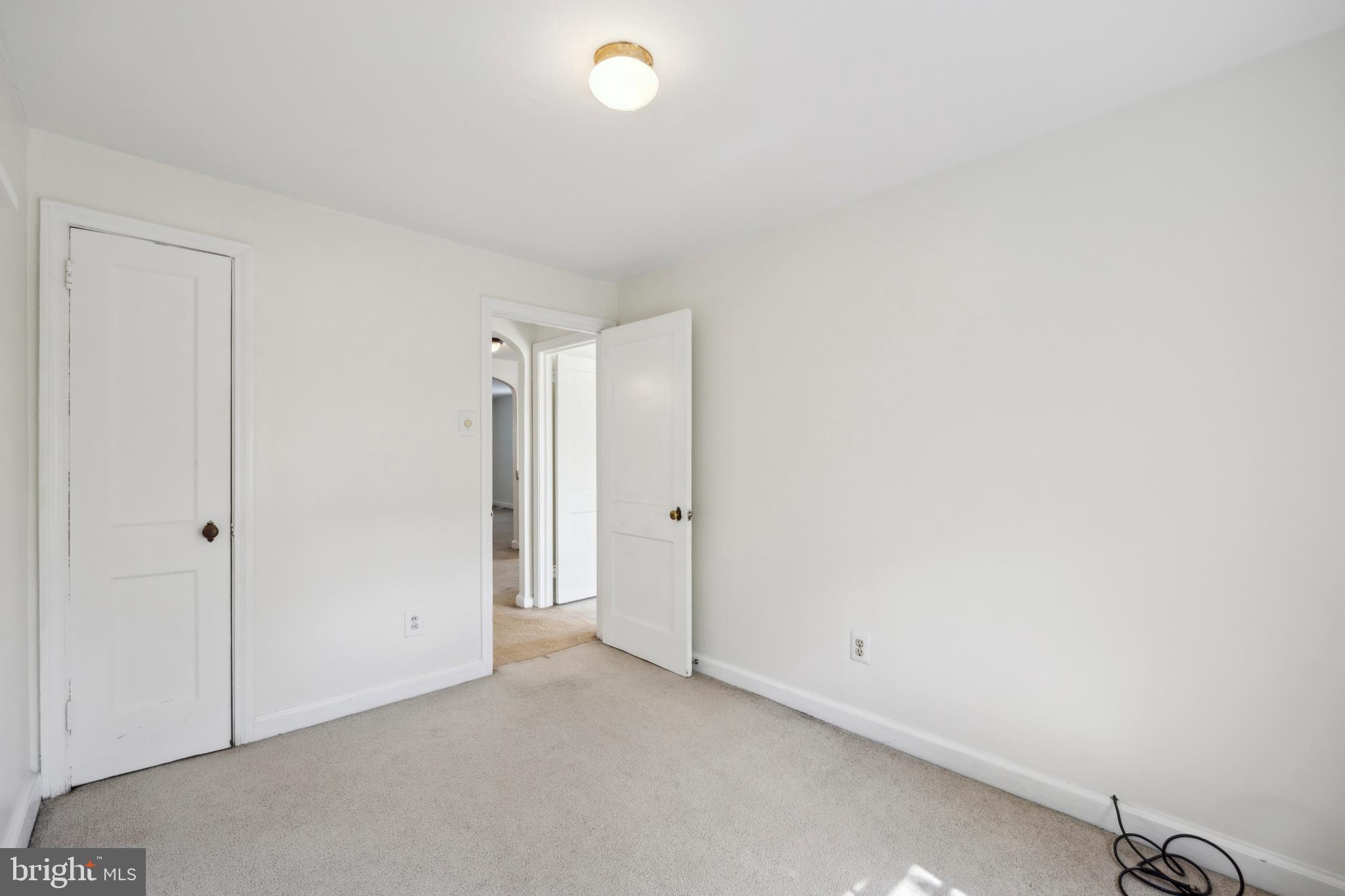 14 Rockglen Road, Unit 2 Wynnewood, PA 19096 - Photo 10 of 12