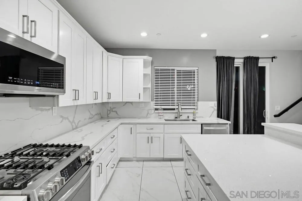 1644 Cuyamaca Avenue Spring Valley, CA 91977 - Photo 13 of 46