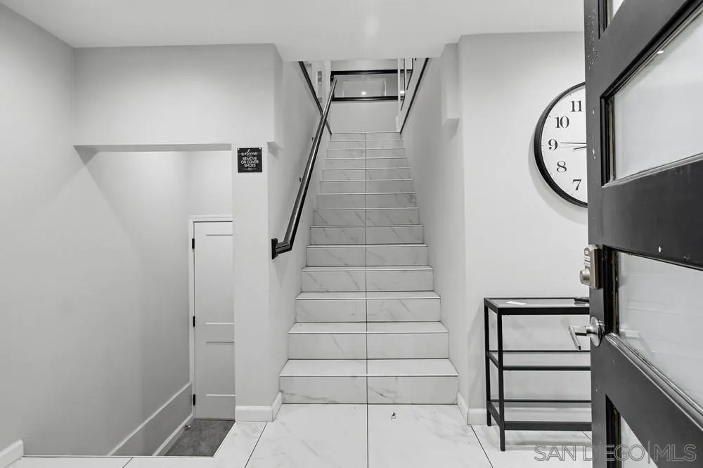 1644 Cuyamaca Avenue Spring Valley, CA 91977 - Photo 3 of 46