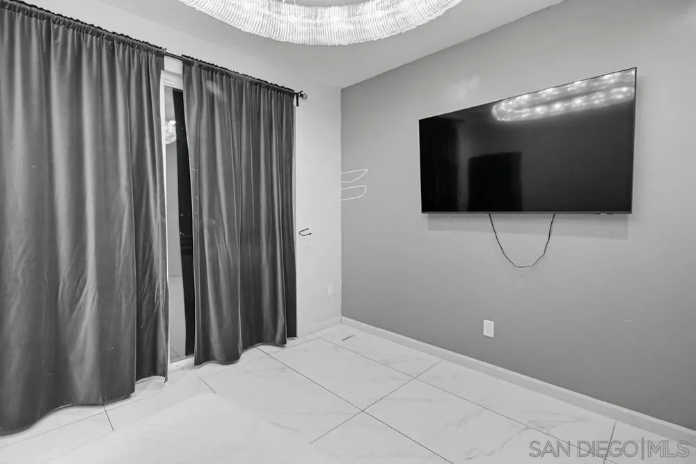 1644 Cuyamaca Avenue Spring Valley, CA 91977 - Photo 8 of 46