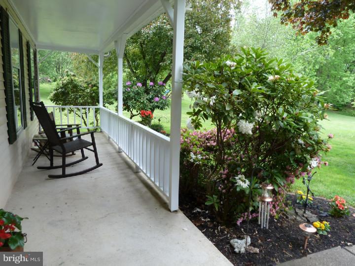 8 Blakely Road Downingtown, PA 19335 - Photo 5 of 21 Porch