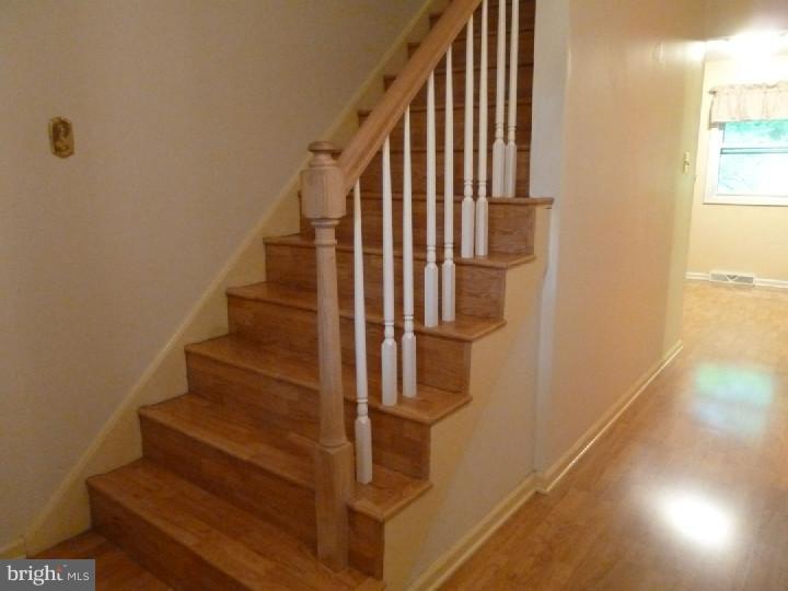 8 Blakely Road Downingtown, PA 19335 - Photo 9 of 21 Foyer