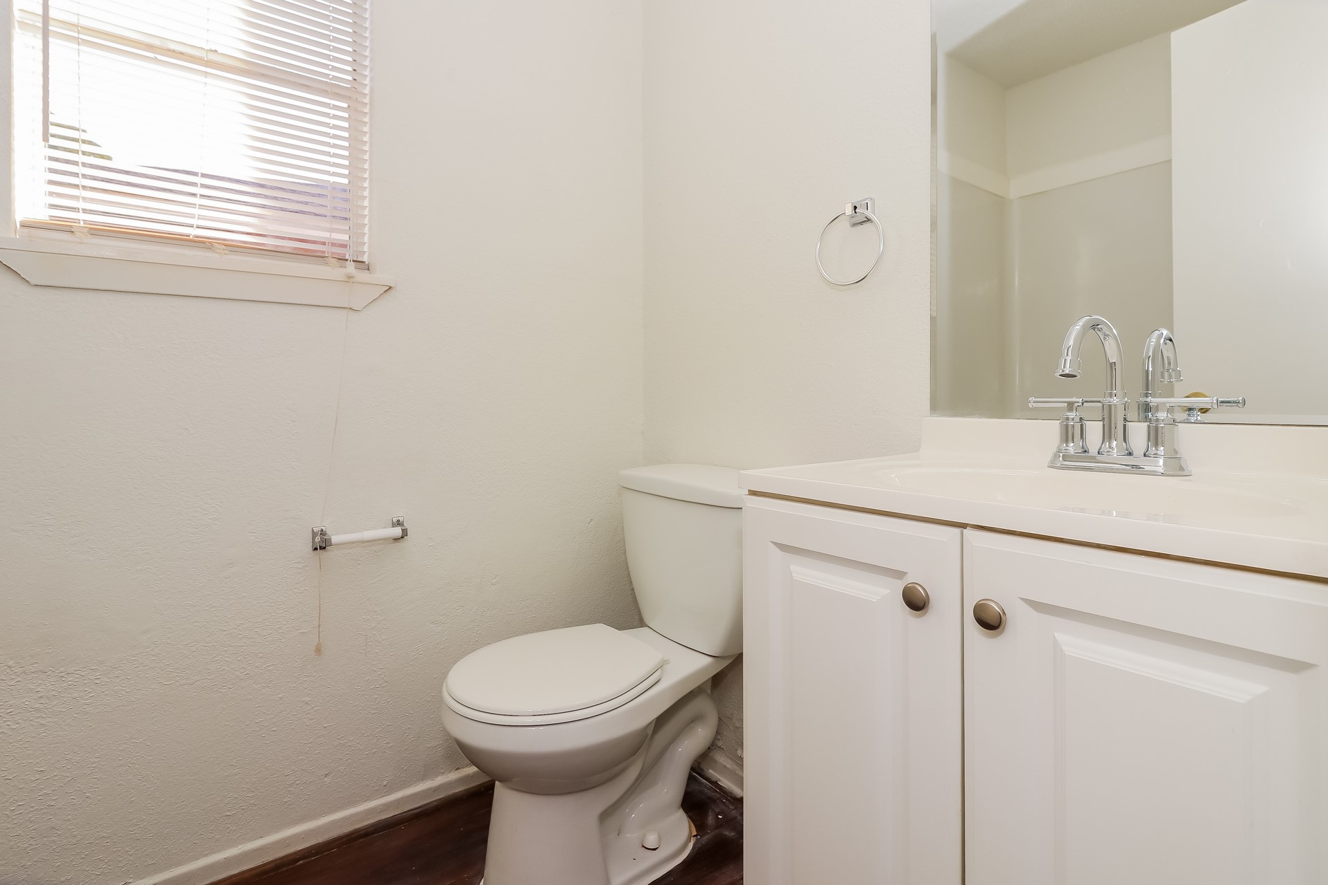 5139 Wickview Lane Houston, TX 77053 - Photo 11 of 16