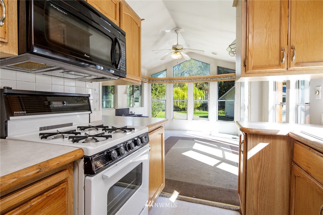 4783 Mission Road Bellingham, WA 98226 - Photo 27 of 40