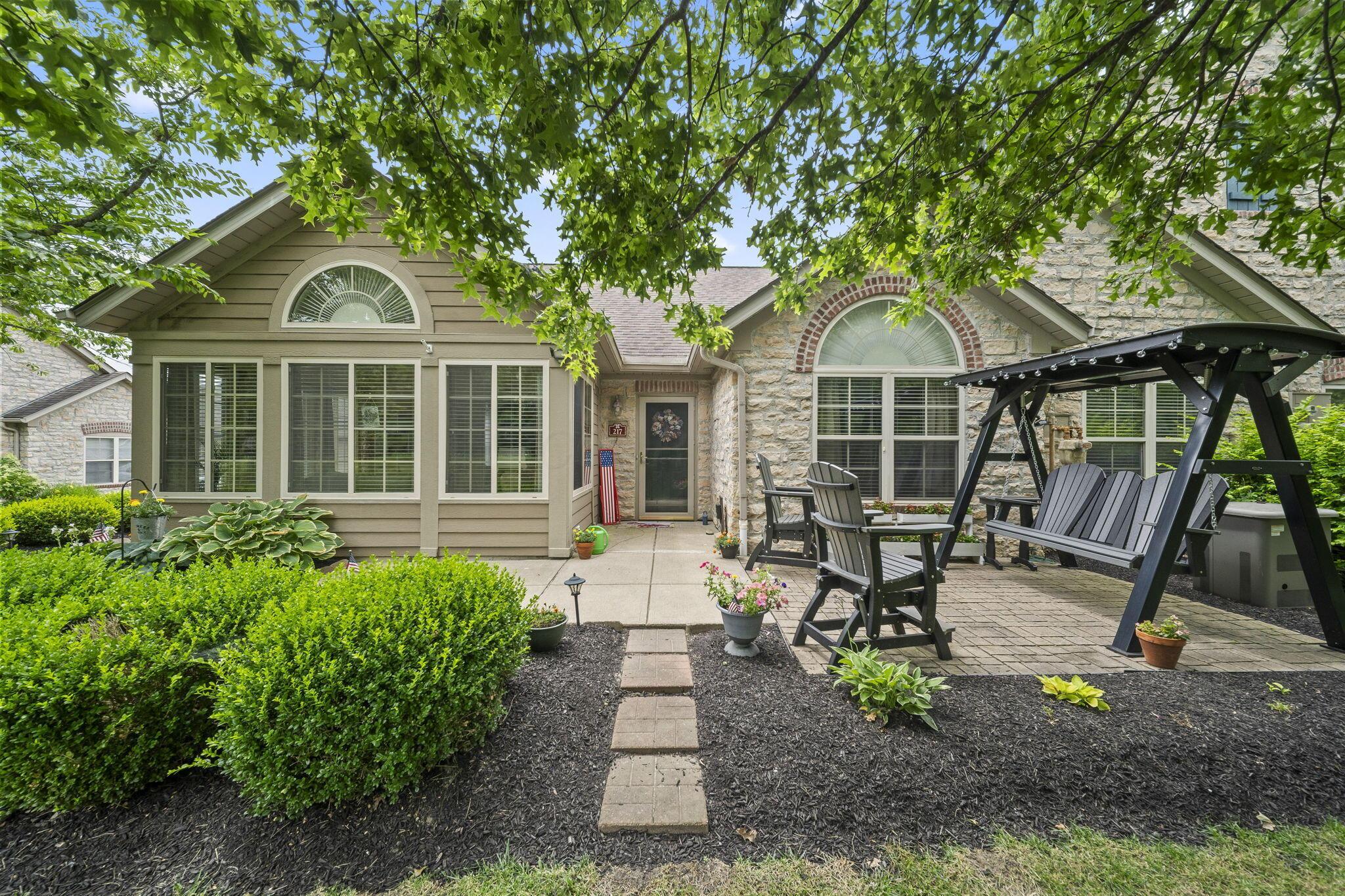 217 Stonegate Loop Pataskala, OH 43062 - Photo 1 of 45 6-web-or-mls-DSC08322
