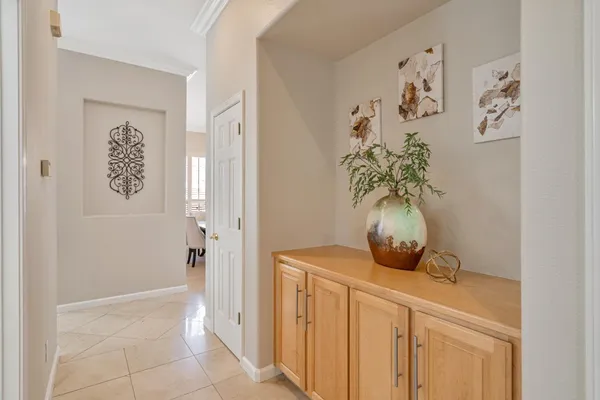 a view of utility room