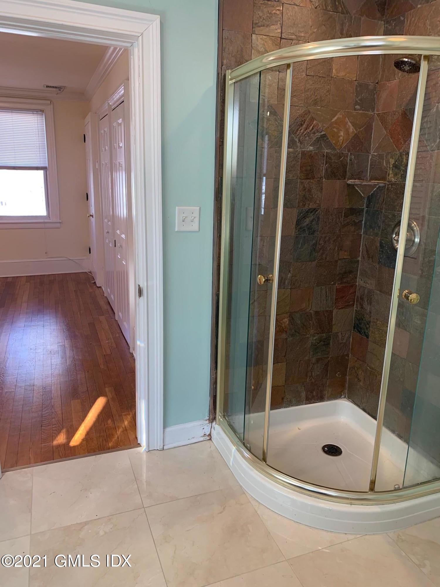 20 Division Street, Unit B Greenwich, CT 06830 - Photo 11 of 12 Bathroom