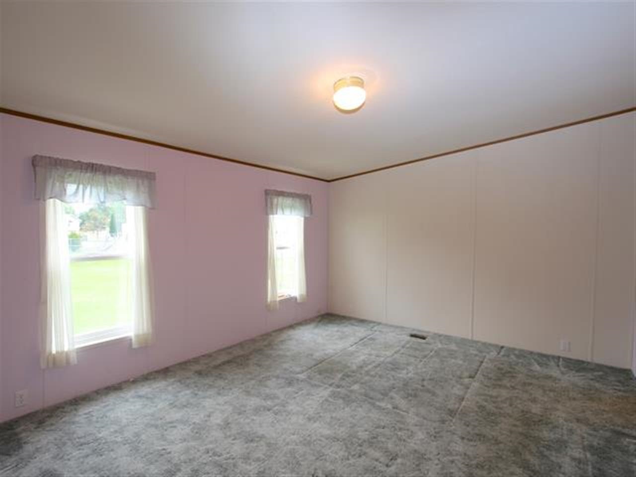 3920 East Center Road, Unit 6 Mead, WA 99021 - Photo 12 of 20
