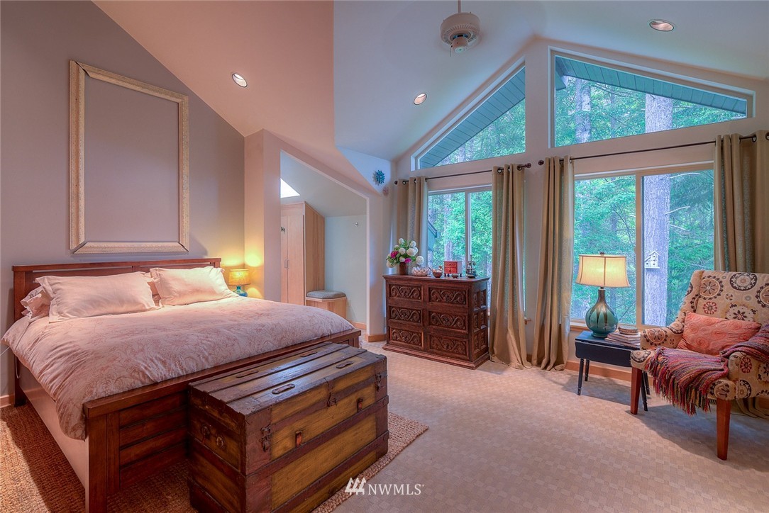 3322 Southeast Scofield Road Port Orchard, WA 98367 - Photo 14 of 25 Gallery Image 14