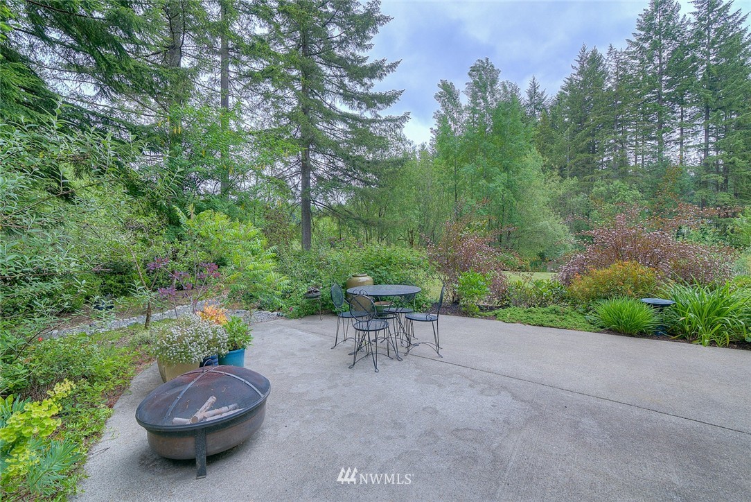 3322 Southeast Scofield Road Port Orchard, WA 98367 - Photo 5 of 25 Gallery Image 5