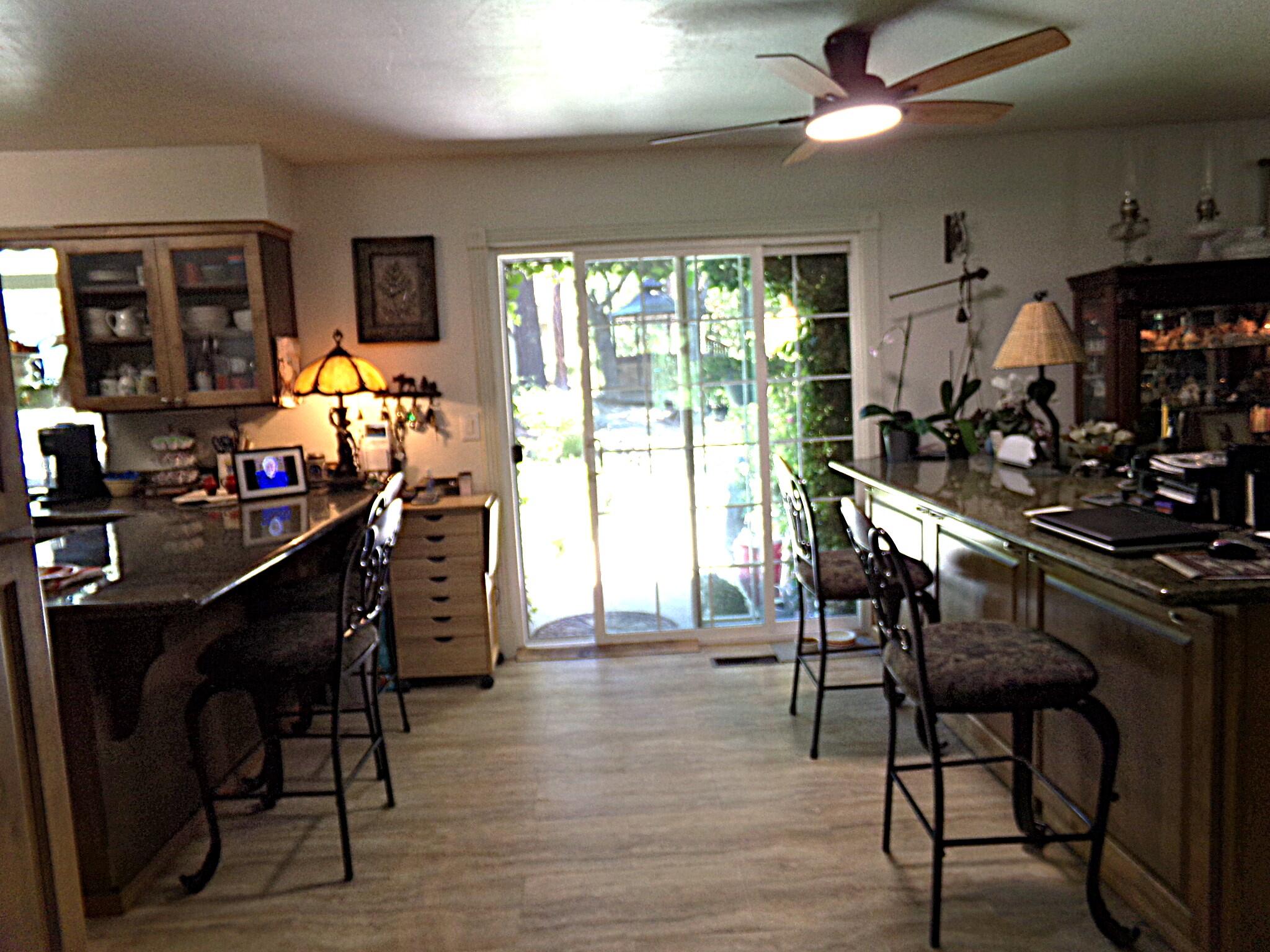 751 Espey Road Grants Pass, OR 97527 - Photo 8 of 49 100_5702
