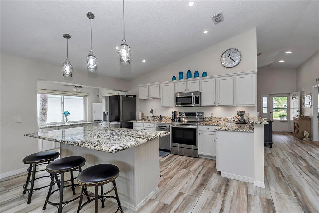 9185 Southwest 90th Street Ocala, FL 34481 - Photo 18 of 69