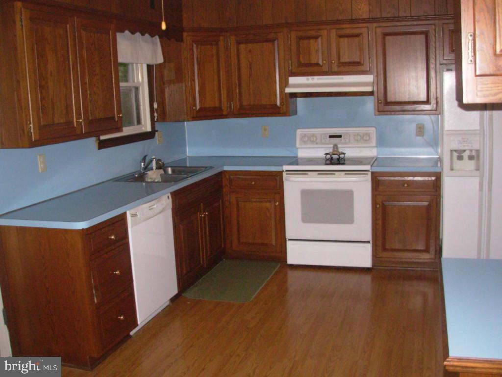 5904 Bossler Road Elizabethtown, PA 17022 - Photo 5 of 15 Gallery Image 5