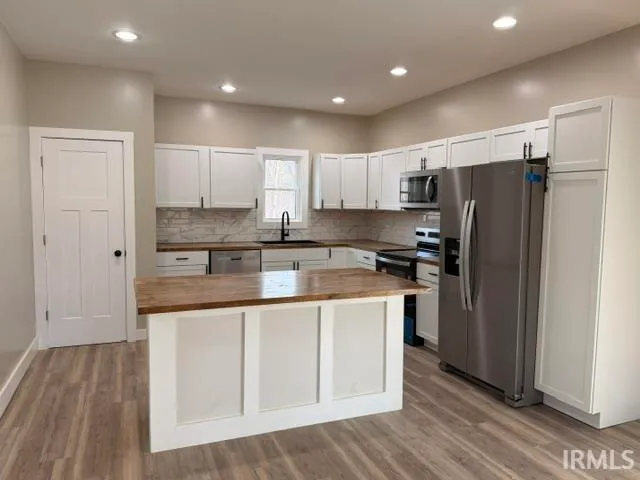 $329,900 | 730 Thompson Lane, Mitchell, IN 47446