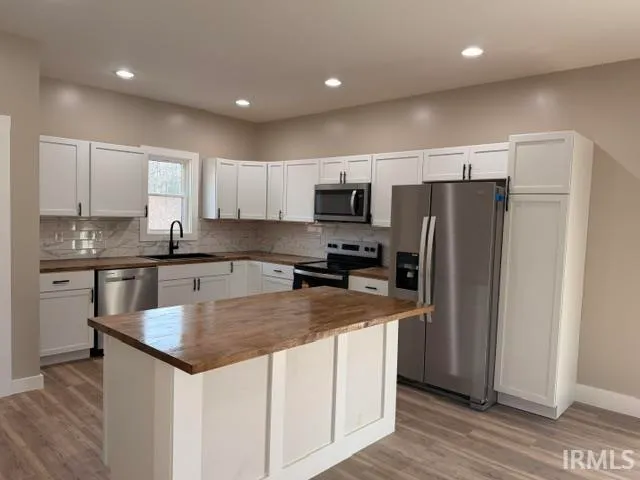 $329,900 | 730 Thompson Lane, Mitchell, IN 47446