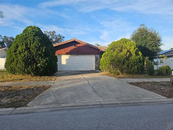 $3,695 | 11557 124th Terrace North, Largo, FL 33778