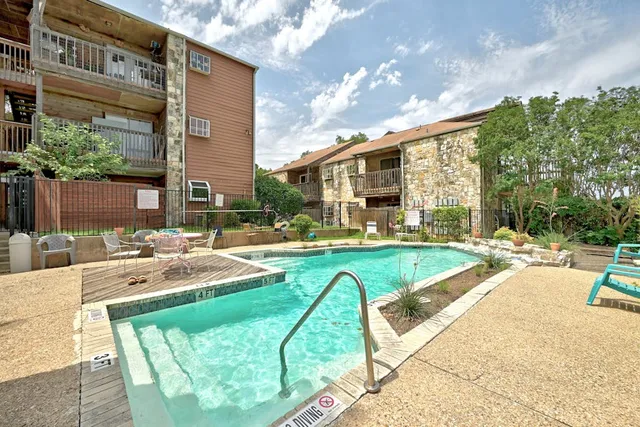 $157,500 | 6903 Deatonhill Drive, Unit 23, Austin, TX 78745