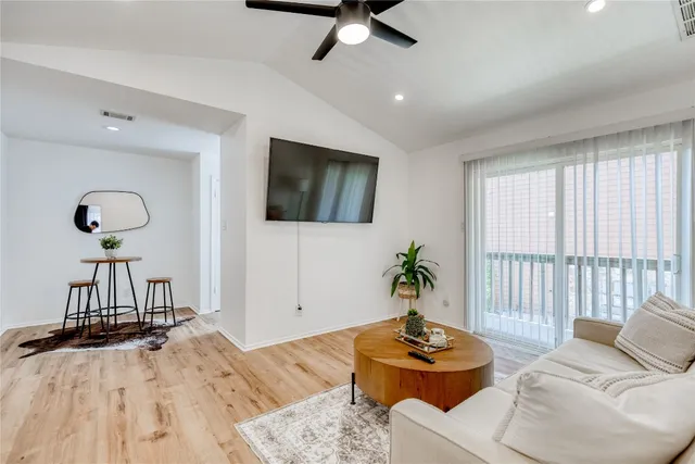 $157,500 | 6903 Deatonhill Drive, Unit 23, Austin, TX 78745