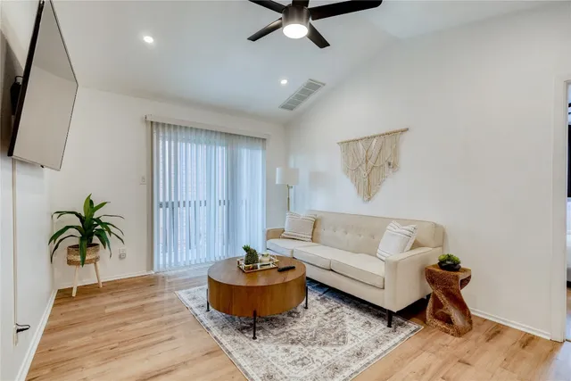 $157,500 | 6903 Deatonhill Drive, Unit 23, Austin, TX 78745