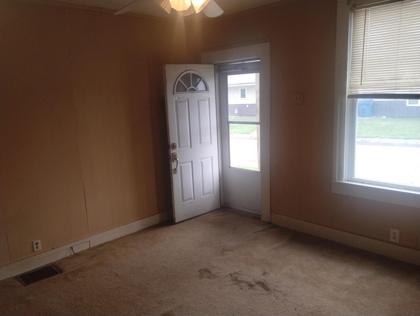 200 East Chestnut Street Anna, IL 62906 - Photo 9 of 18