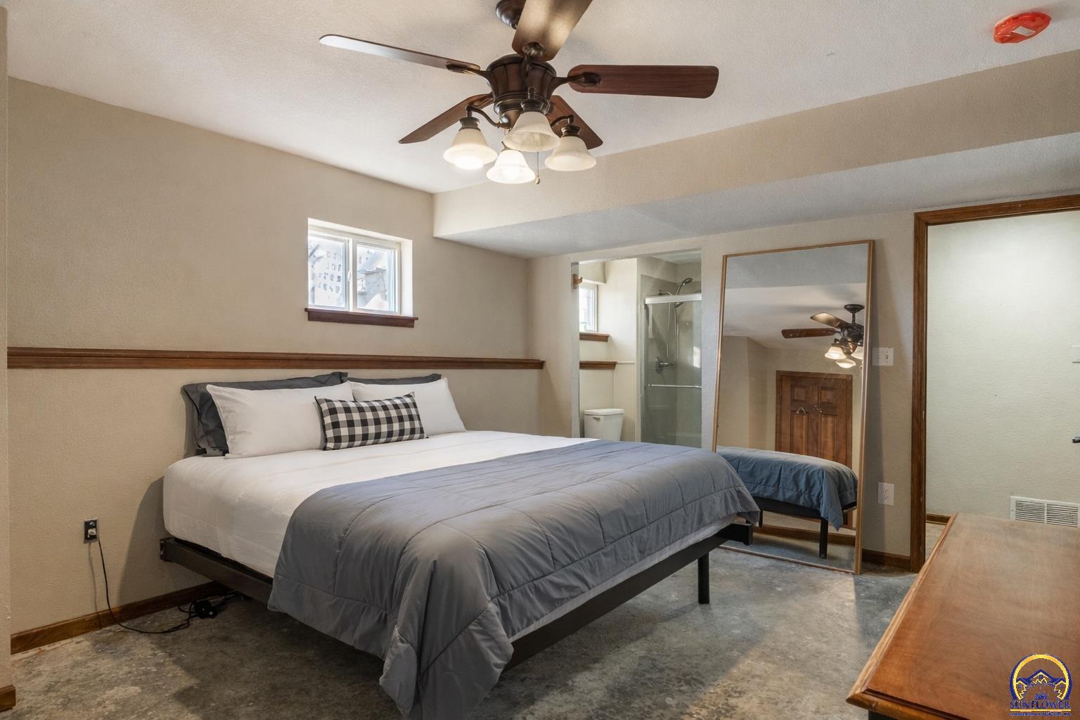 6816 Butler Road Meriden, KS 66512 - Photo 12 of 35